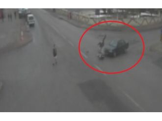 Havada takla attı: Kalktı tepki gösterdi