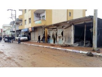 Şırnak’taki patlamada ev ve iş yerleri de hasar gördü