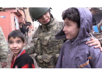 Terör mağduru miniklere şefkat eli