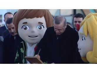 945 yaşındaki ağaca can suyu Erdoğan’dan