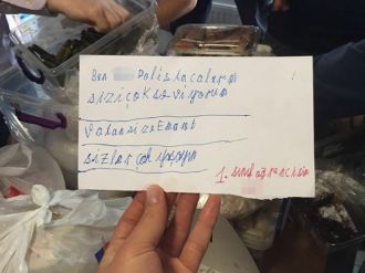 Duygulandıran kargo paketleri