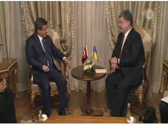 Ukrayna Cumhurbaşkanı Poroşenko ile görüştü