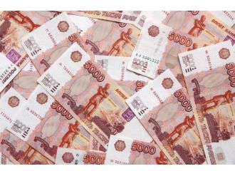 Ruble’de tarihi düşüş
