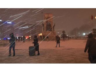 İstanbul’da kar yağışı gece etkili oldu
