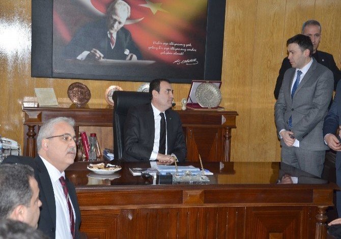 Bakan Ünal’ın Göksun Ziyareti