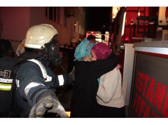 İstanbul’da yangında korku dolu dakikalar