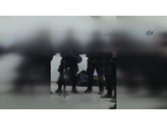 Operasyona dualarla çıkıyorlar