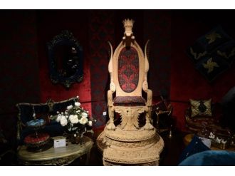 ’Game of Thrones’ tahtı gibi: Bir devlet başkanı satın aldı