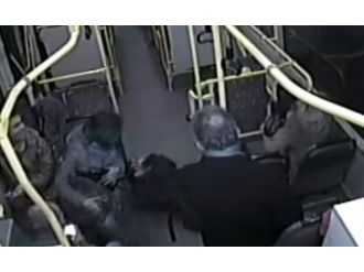 Kahraman şoför kalp krizi geçiren genci böyle kurtardı