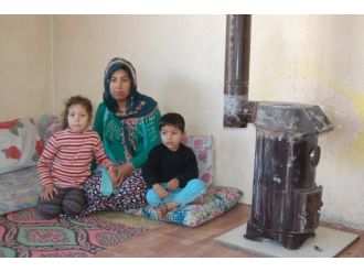 3 çocuklu anne yardım bekliyor