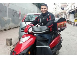 Kuryeden insanlık dersi: 30 bin liralık ziyneti teslim etti !