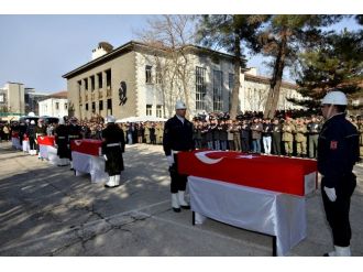 Sur şehitlerine veda