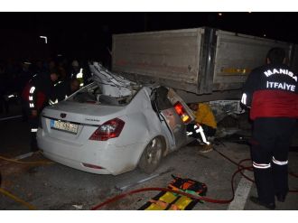 Otomobil TIR’ın altına girdi: 1 ölü, 1 yaralı