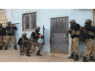 Cizre’deki PKK üssünün şifreleri