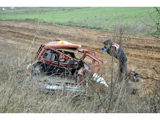 Ölüm cenaze yolunda yakaladı