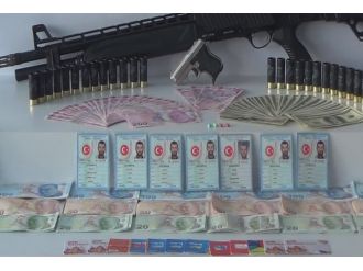 7.5 milyon liralık naylon fatura kesen çete çökertildi