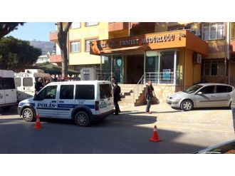 Eylem hazırlığındaki 2 terörist otogarda yakalandı