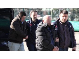 Hesabı çok bulunca gece kulübünü kurşunladılar