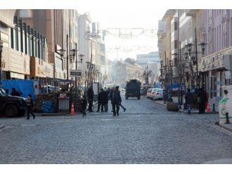 Sur’da 9 mahallede yasak kaldırıldı