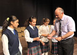 Belediye’den Öğrencilere Bilgisayar 