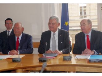 Bakan Bozkır, Fransız senatör ile görüştü