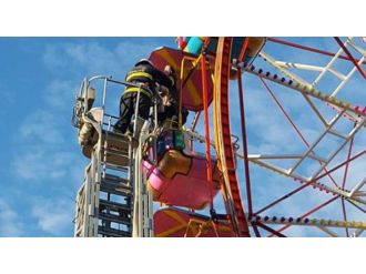 Elektrik kesilince mahsur kaldılar