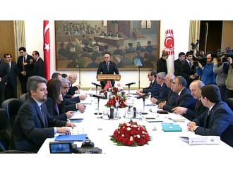 Yeni Anayasa Komisyonu ilk toplantısını yaptı