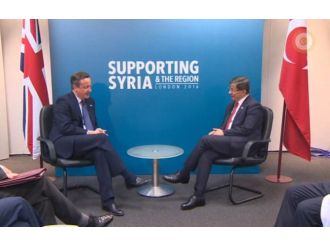 Davutoğlu Cameron’la görüştü
