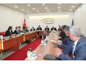 Bakanlar, STK temsilcileriyle buluştu