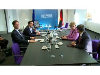 Davutoğlu, liderlerle görüştü