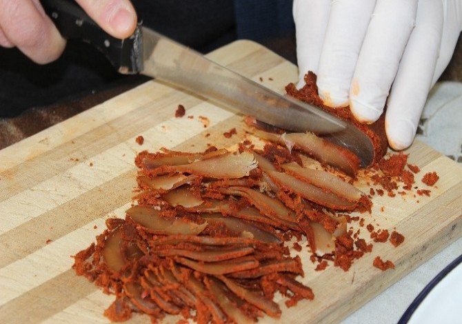 Bu Da Hindi Pastırması