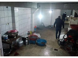 Midye dolma imalathanelerinde ’pes’ dedirten görüntü