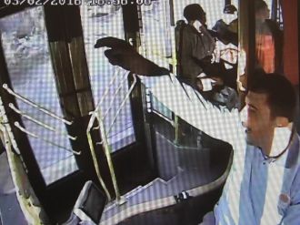 Otobüs şoförü hayat kurtardı