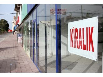 ’Küçük Amerika’da açık dükkan kalmadı