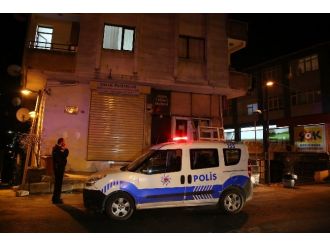 Tartıştığı müşteriyi vurdu