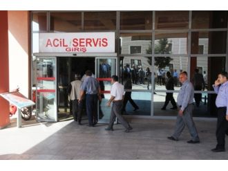 PKK’dan memurları taşıyan araca bombalı saldırı: 2 ölü