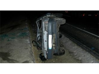 Takla atan araçtan burnu bile kanamadan çıktı