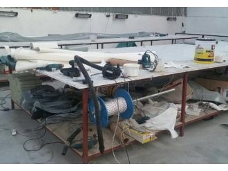 İzmir’de ölüm imalathanesine baskın!