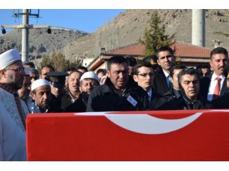 Şehide gözü yaşlı veda