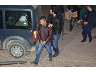 Satırlı eski koca dehşeti !