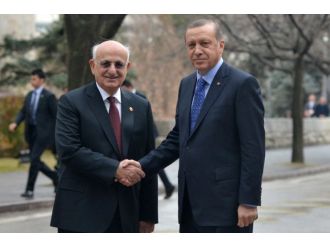 Cumhurbaşkanı Meclis Başkanını ziyaret etti