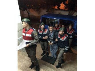 Ölüm tacirlerine suçüstü