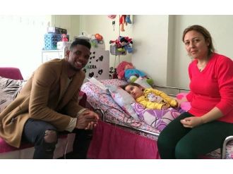 Minik Azra’ya çifte sürpriz