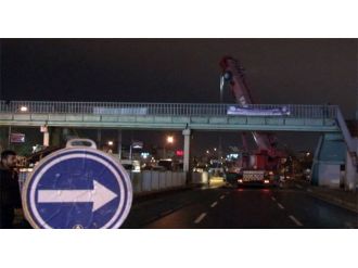 Darülaceze Otobüs Durağı Yaya Üstgeçidi kaldırılıyor