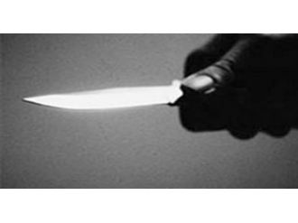 Bonzai krizine girerek amcasını ve yengesini öldürdü