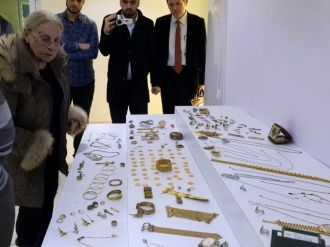 Hırsızların domuz bağı ile bağladığı kadın dehşet anlarını anlattı