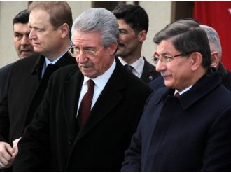 Davutoğlu zafer yürüyüşünde