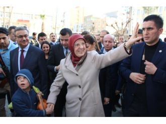 Başladığı günden beri halkın içinde