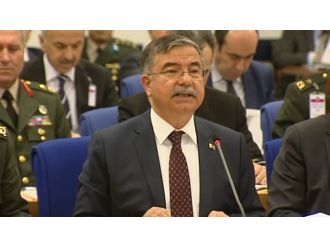 "Türkiye caydırıcı bir silahlı güce sahip olmak zorundadır