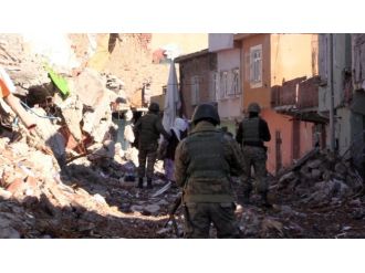 Diyarbakır Valisi: Sur’un yüzde 95’i temizlendi